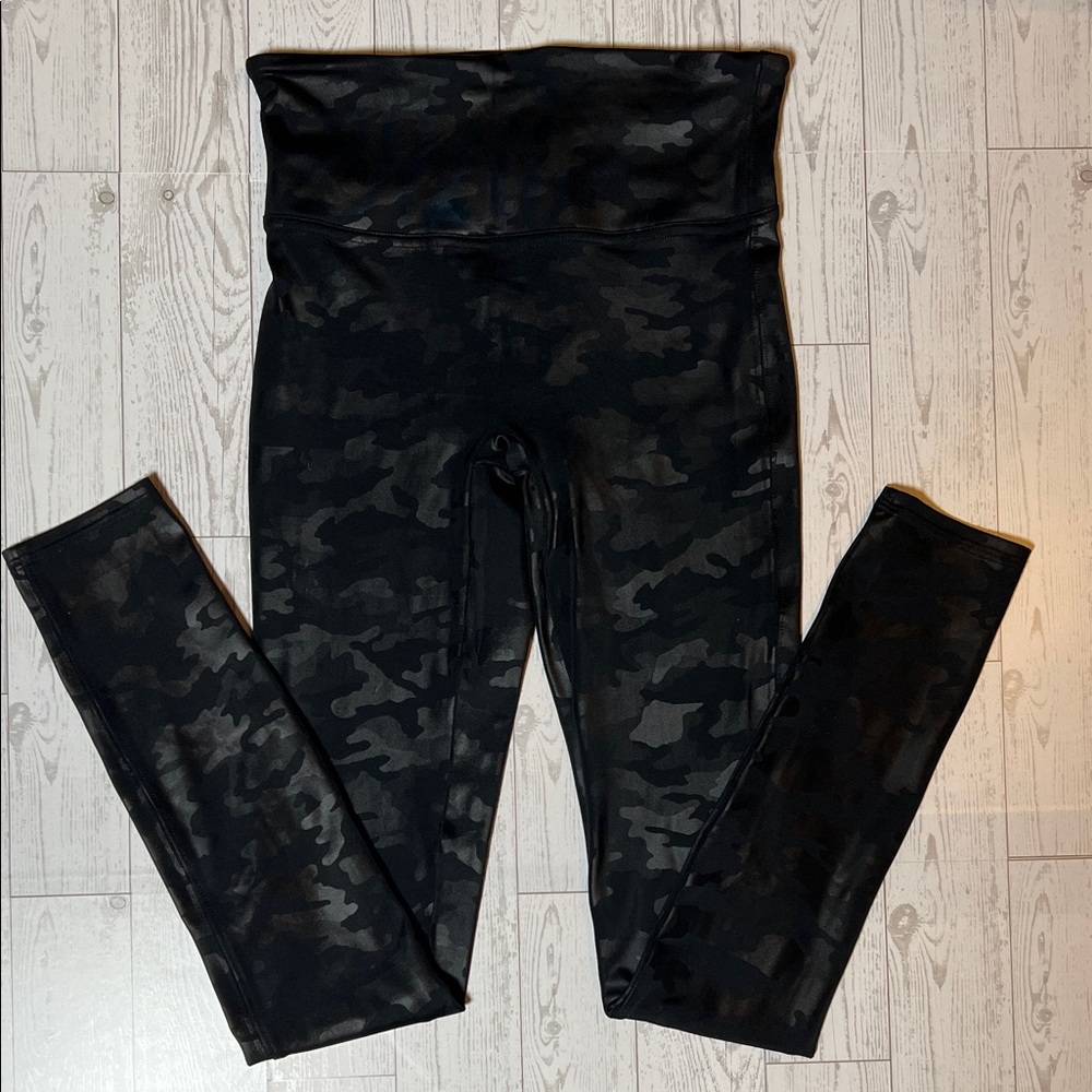Black Camouflage Spanx Size S